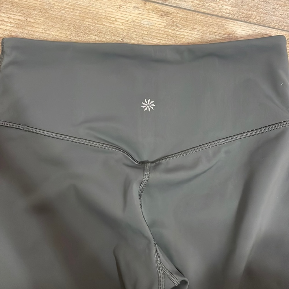 Athleta Elation 7/8 Train Size Small - image 2